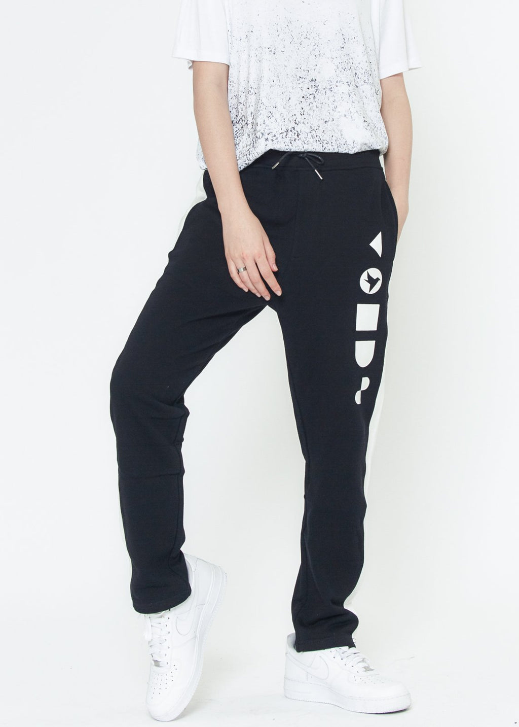 Konus Men's Zip Sweatpants / Hanks In Black